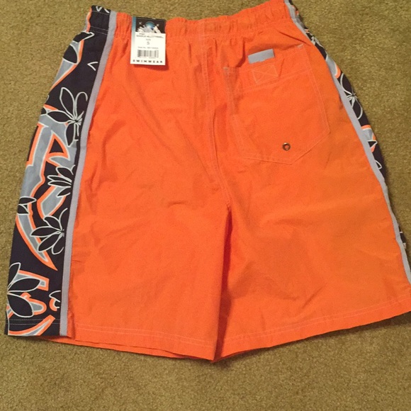 Swimwear shorts - Picture 3 of 4